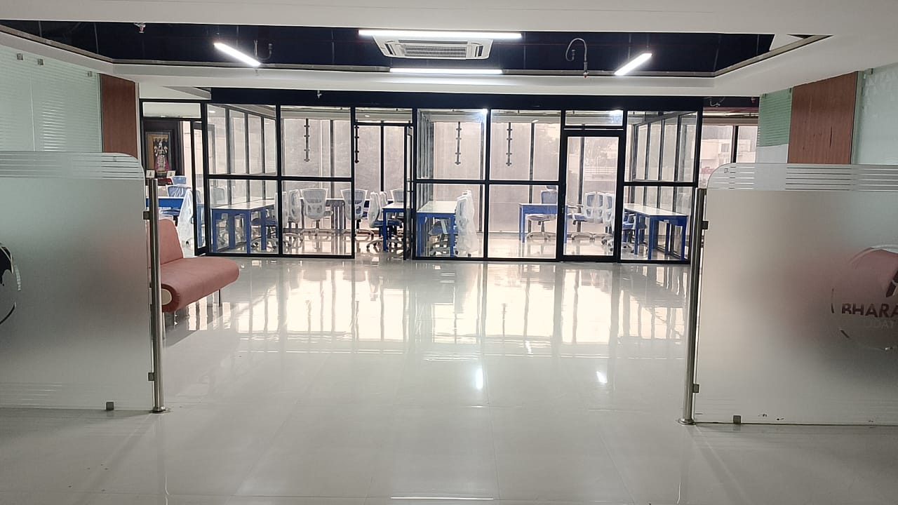 WhatsApp Image 2025-08-20 at 11.53.19_429eb732